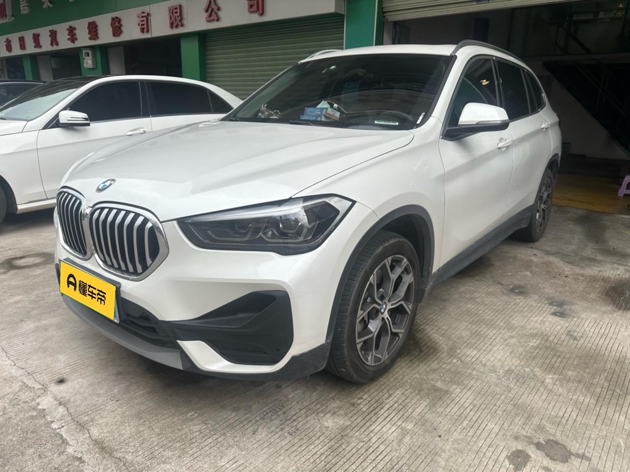 BMW X1 sDrive25Li Leading 2022