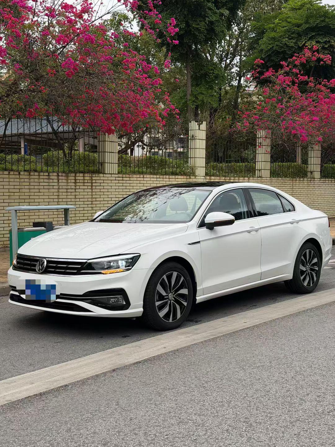 Volkswagen Lamando 280TSI DSG Luxury Edition China V 2019