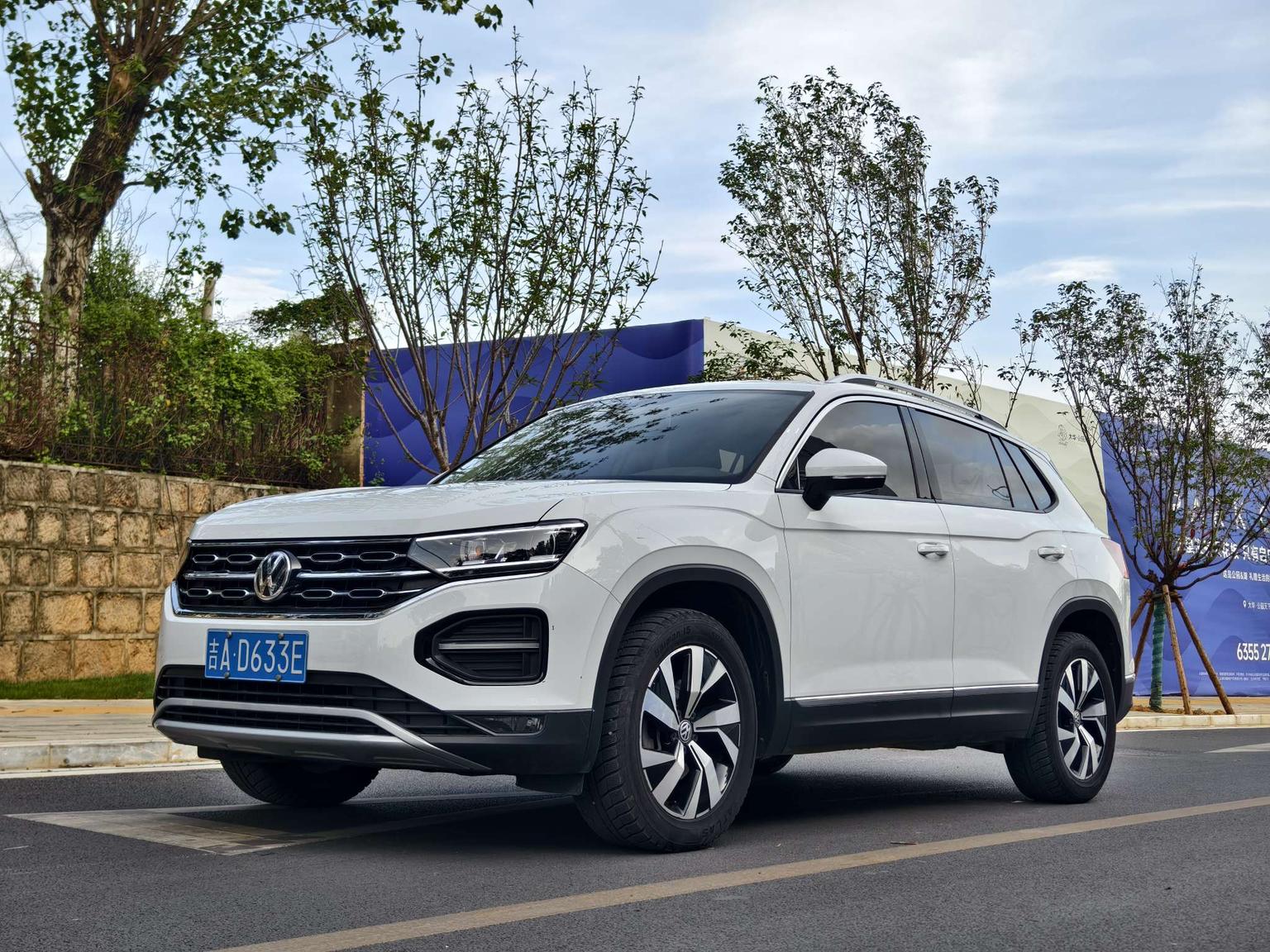 Volkswagen Tayron 330TSI 2WD Luxury 2019