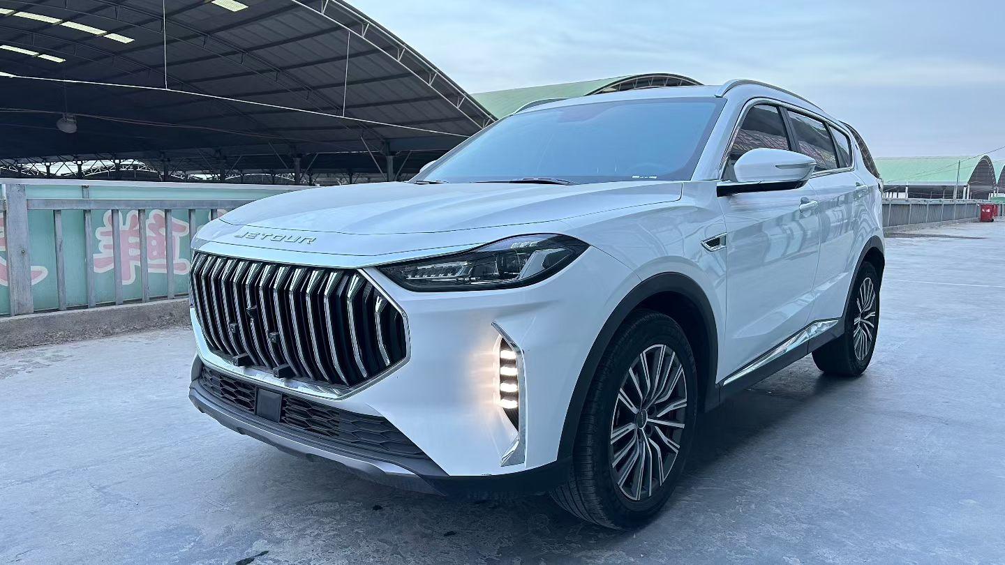 Jetour X70-Plus Strong Pro 5-Seat 2024