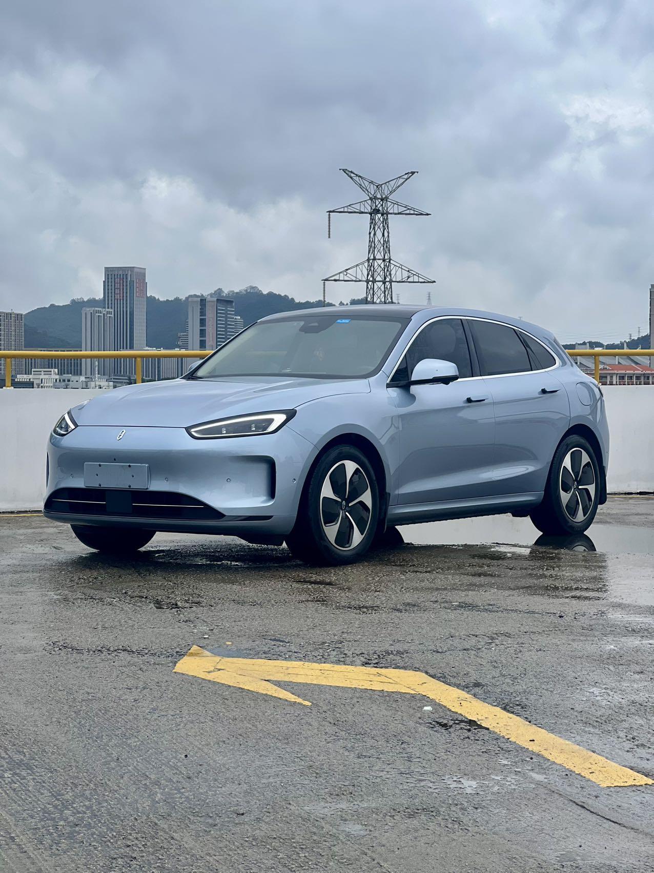 Aito M5 EV RWD Standard 2023