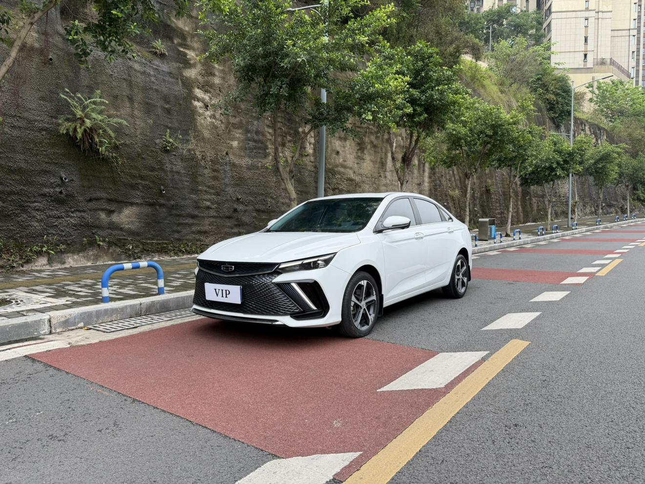 Geely Emgrand-L Flagship 2022