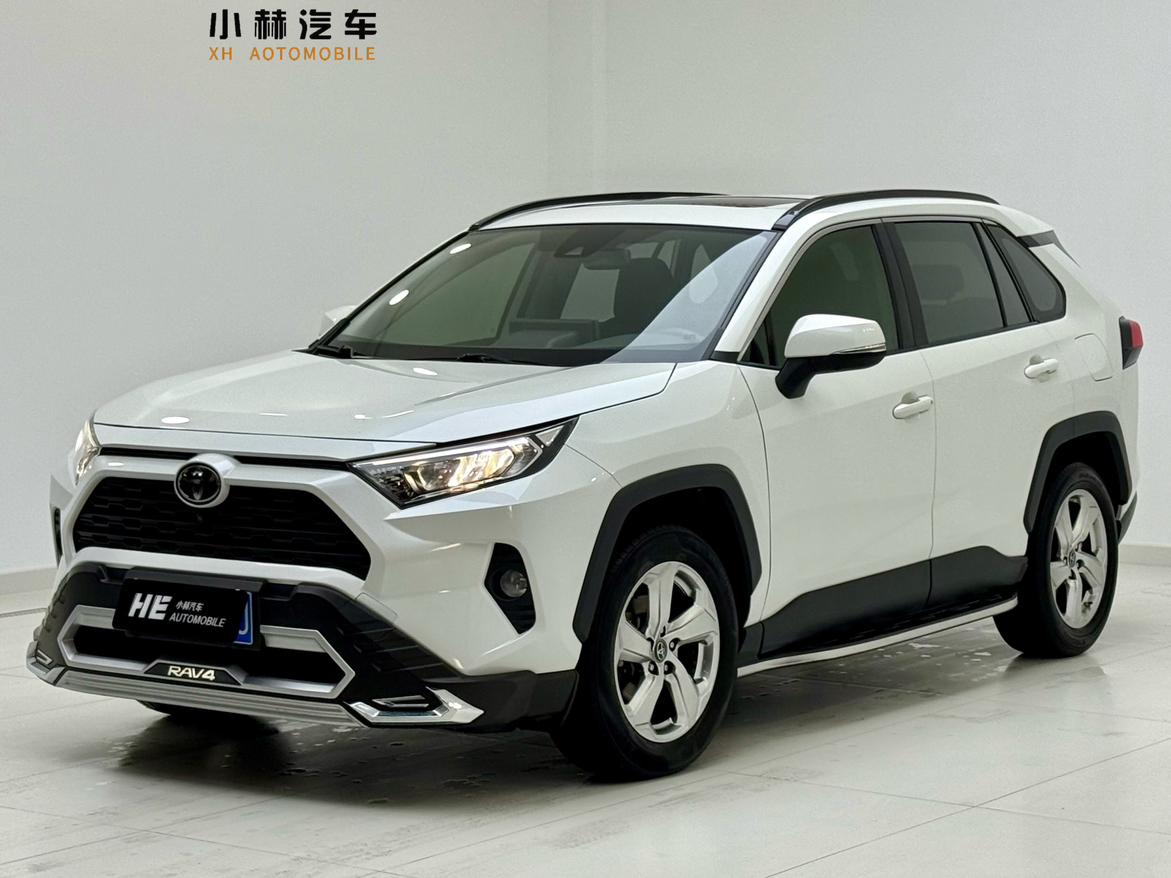 Toyota RAV4 2021
