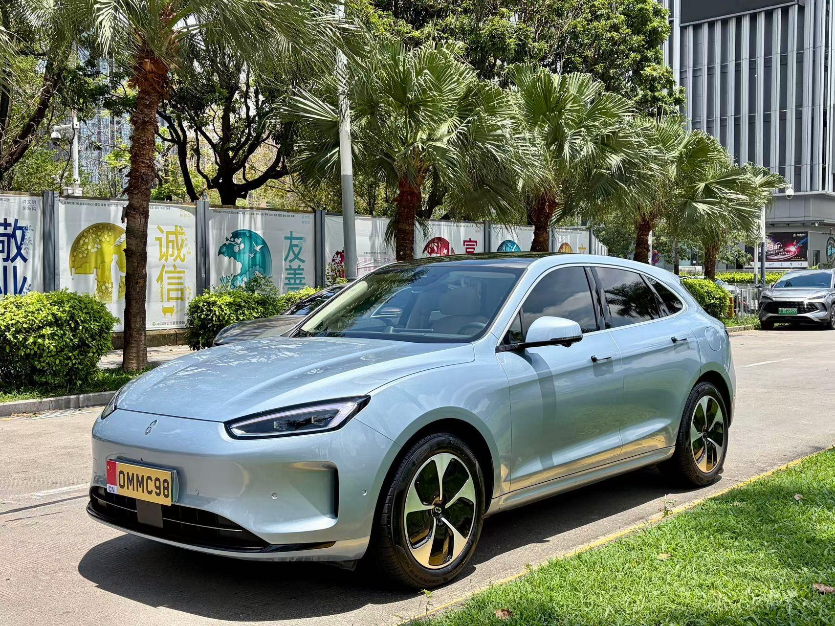 Aito M5 EV RWD Standard 2022