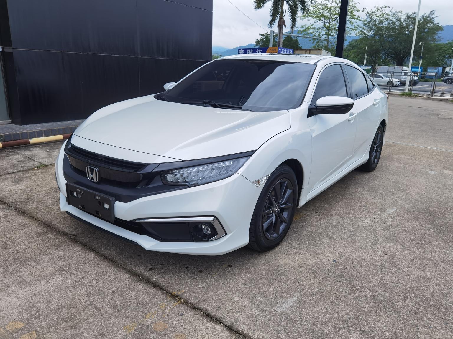 Honda Civic 180TURBO CVT Premium Sport China VI (1L) 2020