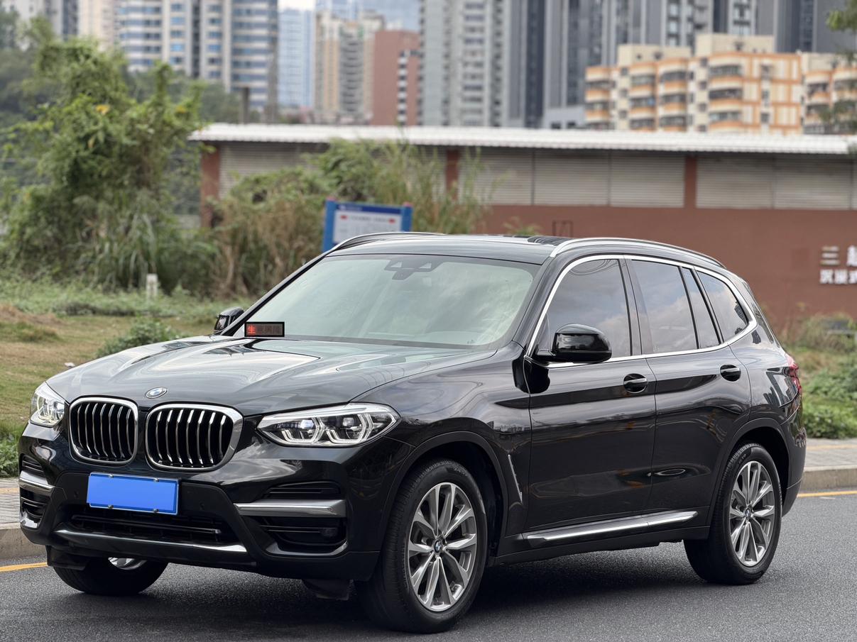 BMW X3 xDrive25i Luxury Line 2021