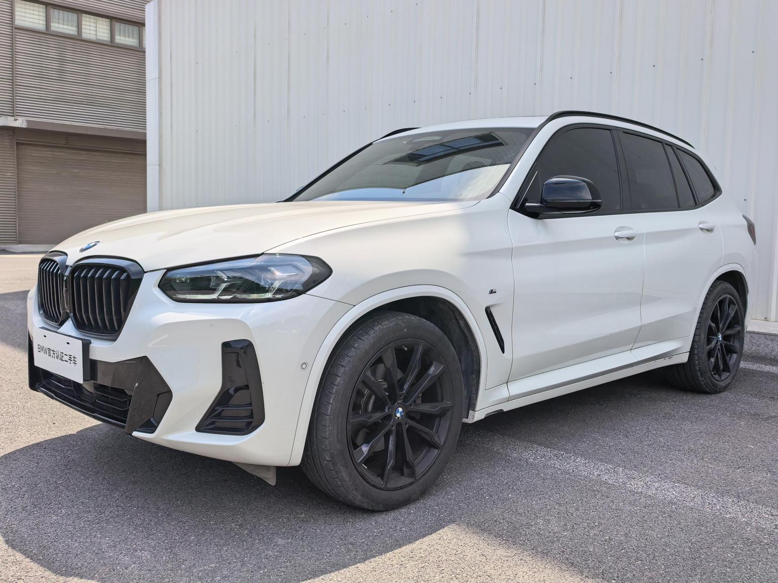 BMW X3 xDrive30i M Night Package Premium (2L) 2022