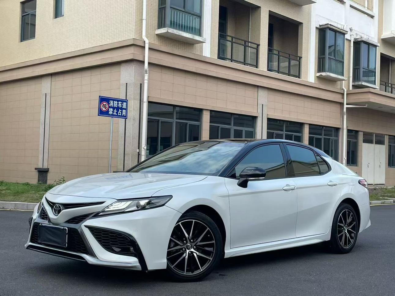 Toyota Camry 2.0S Edge Fashion 2024
