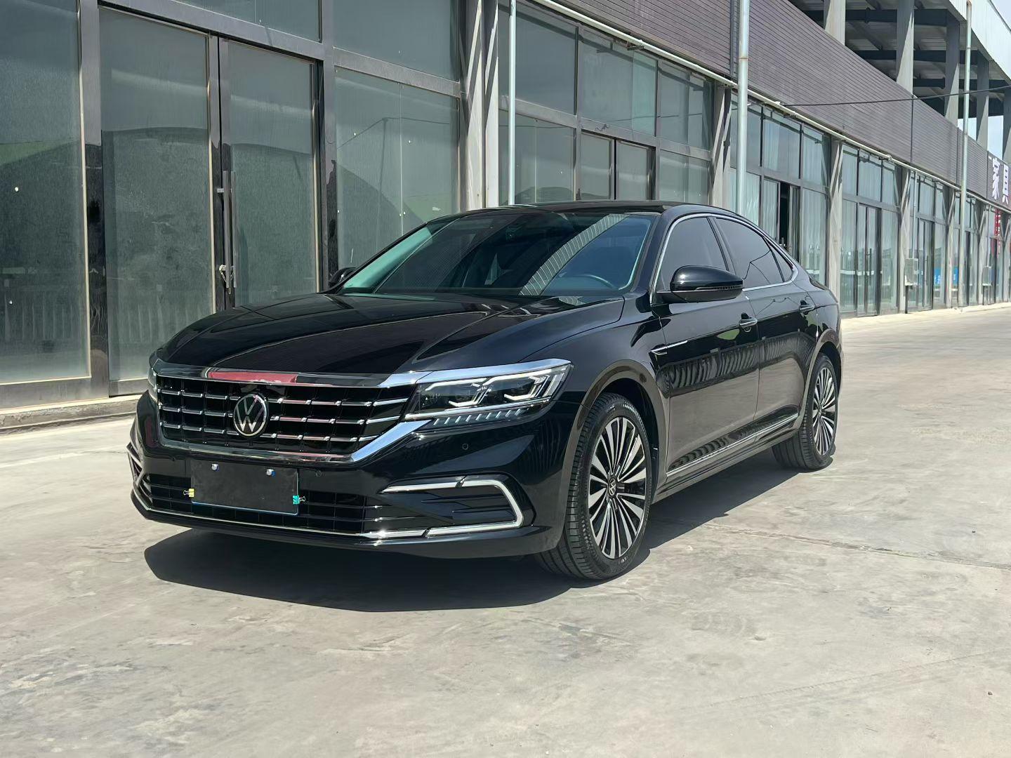 Volkswagen Passat 330TSI Luxury (2L) 2021