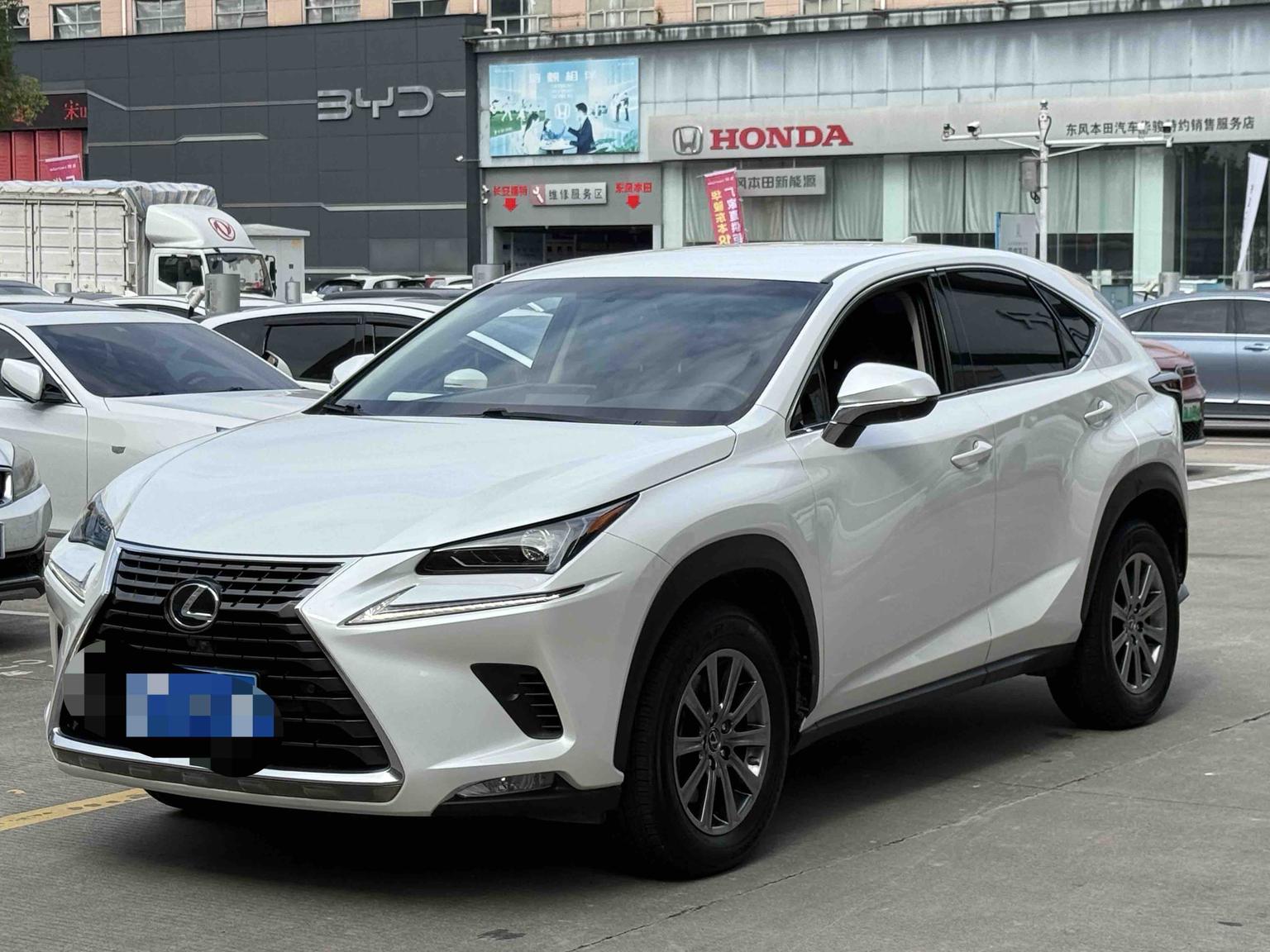 Lexus NX200 FWD Sharp 2019