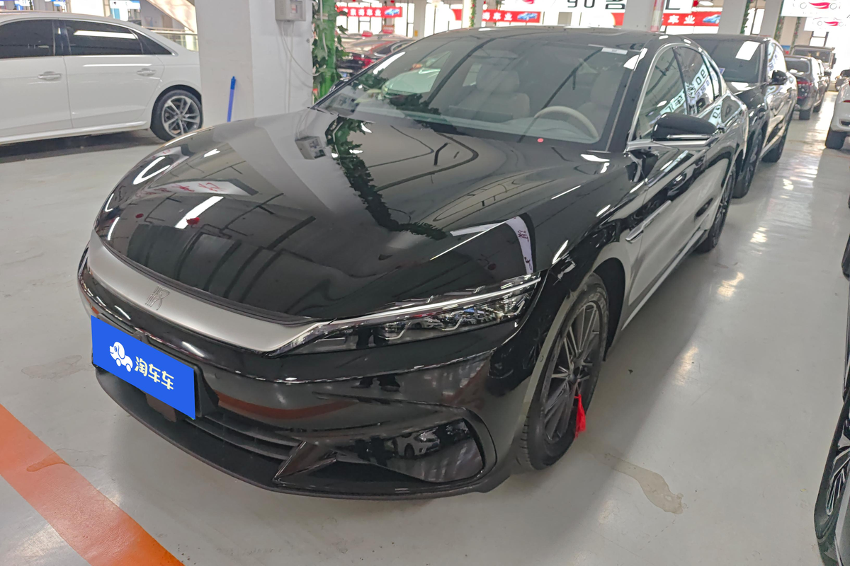 BYD HAN-DM Long Range Intelligent Drive DM-i 245km Premium 2026