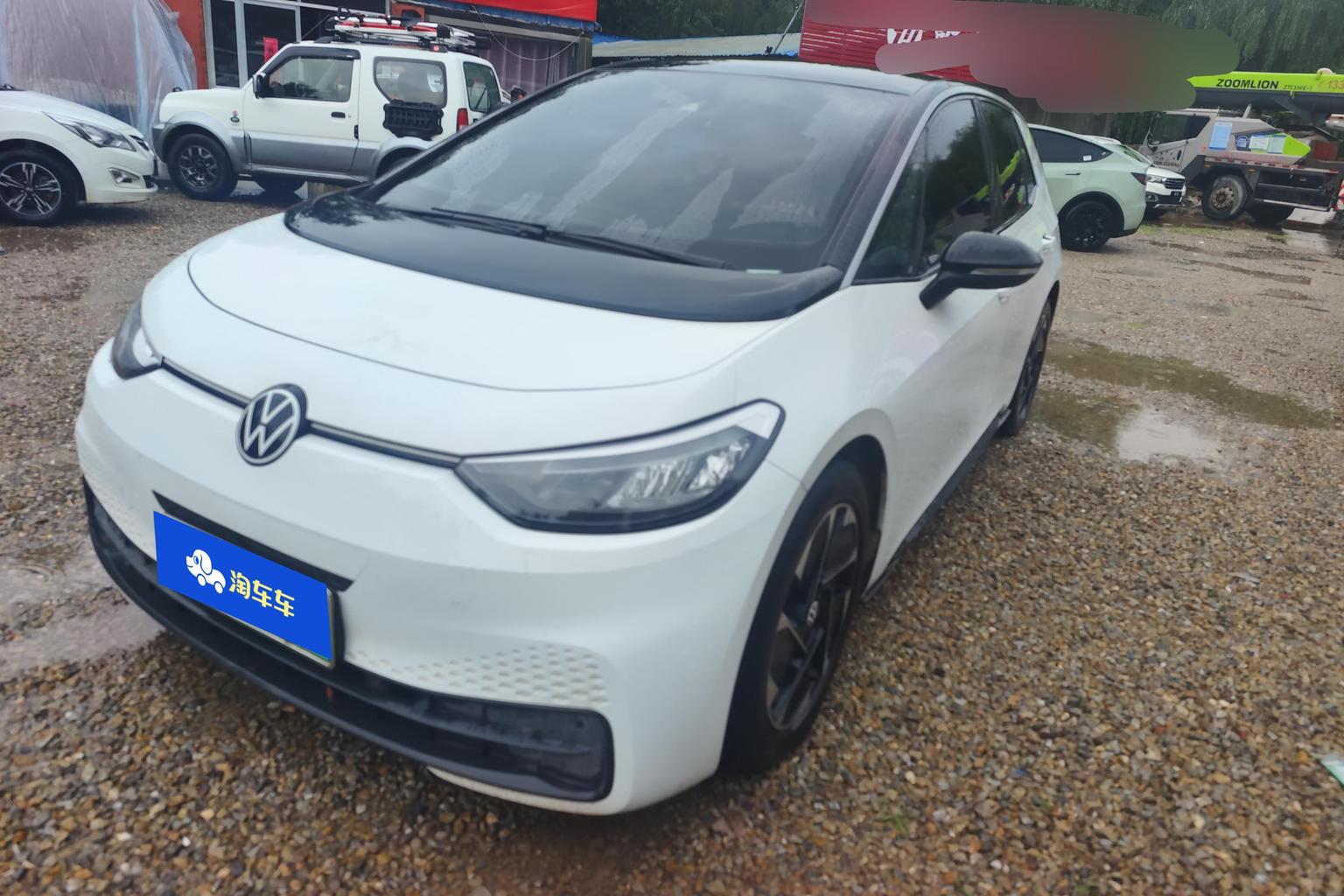 Volkswagen ID-3 Outstanding Edition 2024