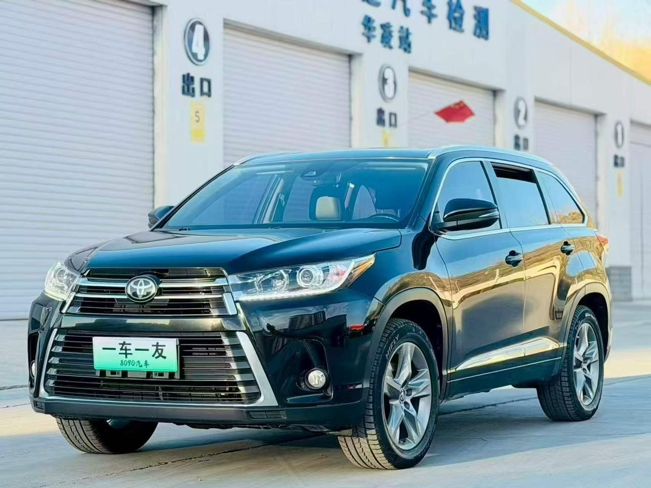 Toyota Highlander Premium 4WD 7-Seat (2L) 2021