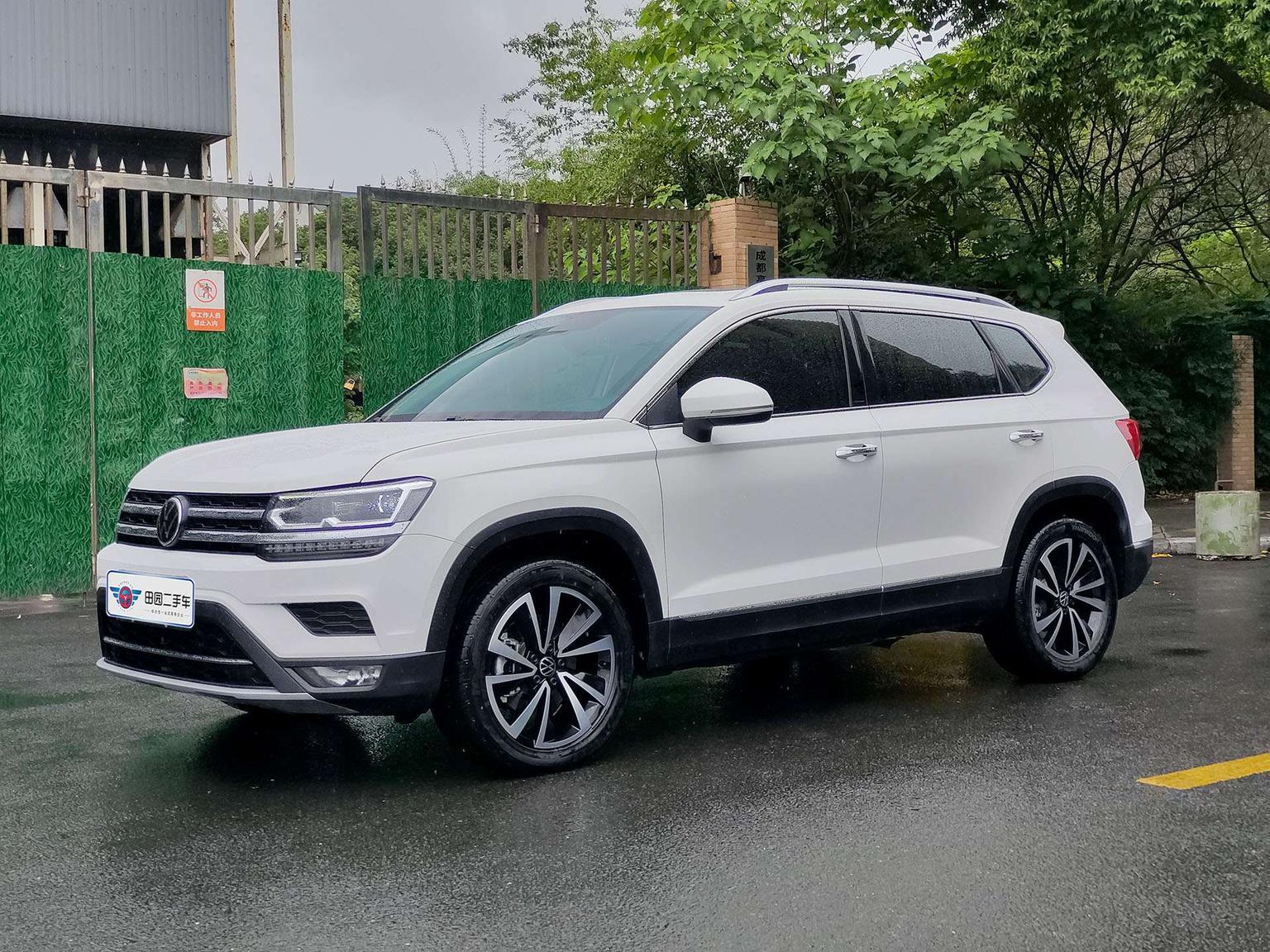 Volkswagen Tharu 330TSI 4WD Luxury (2L) 2022