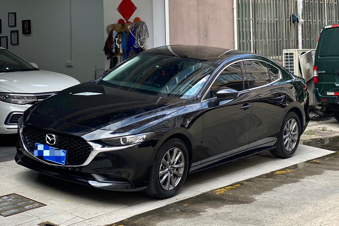 Mazda 3 Axela 1.5L Manual Quality (1.5L) 2020