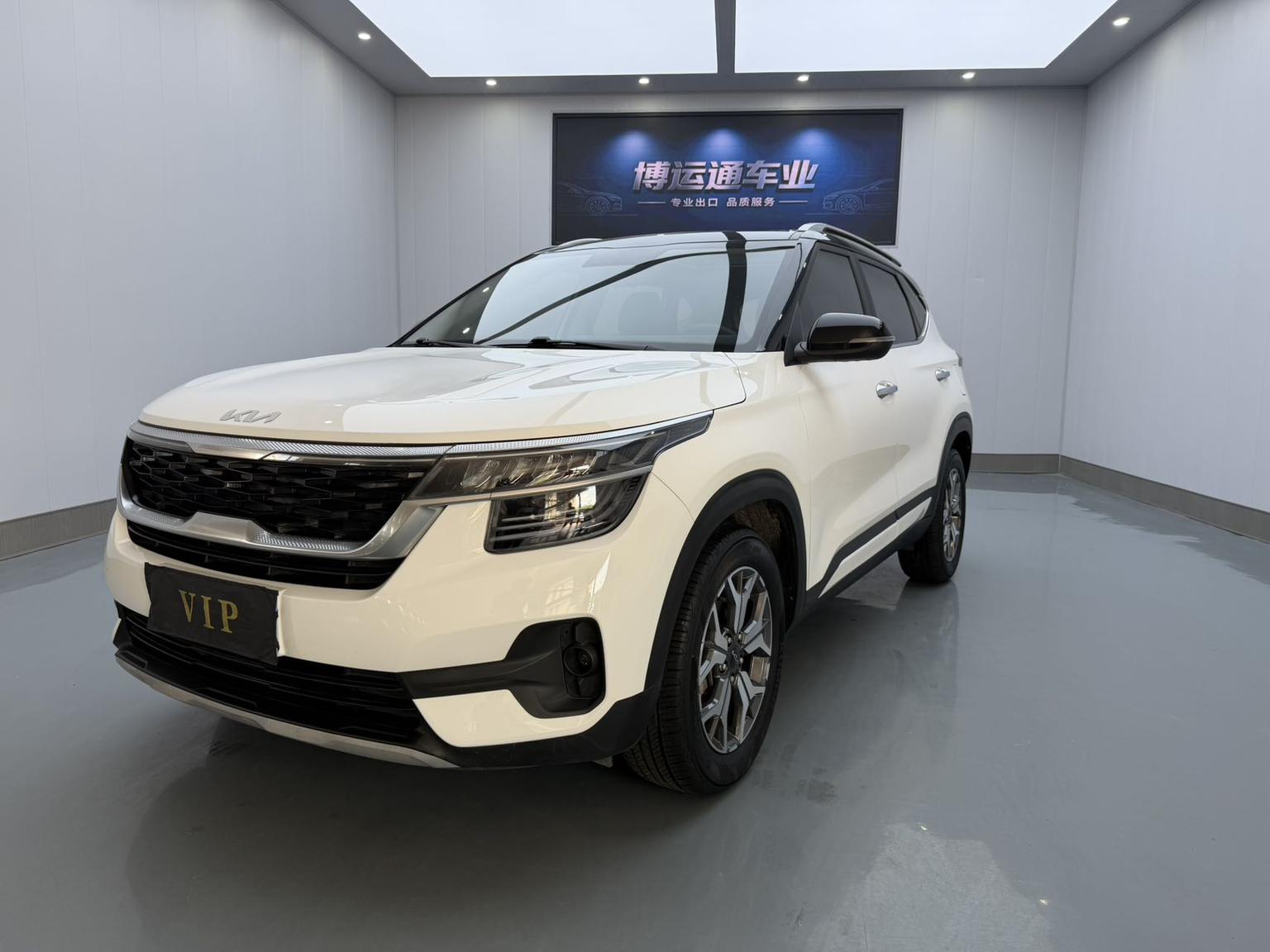 KIA KX3 2022