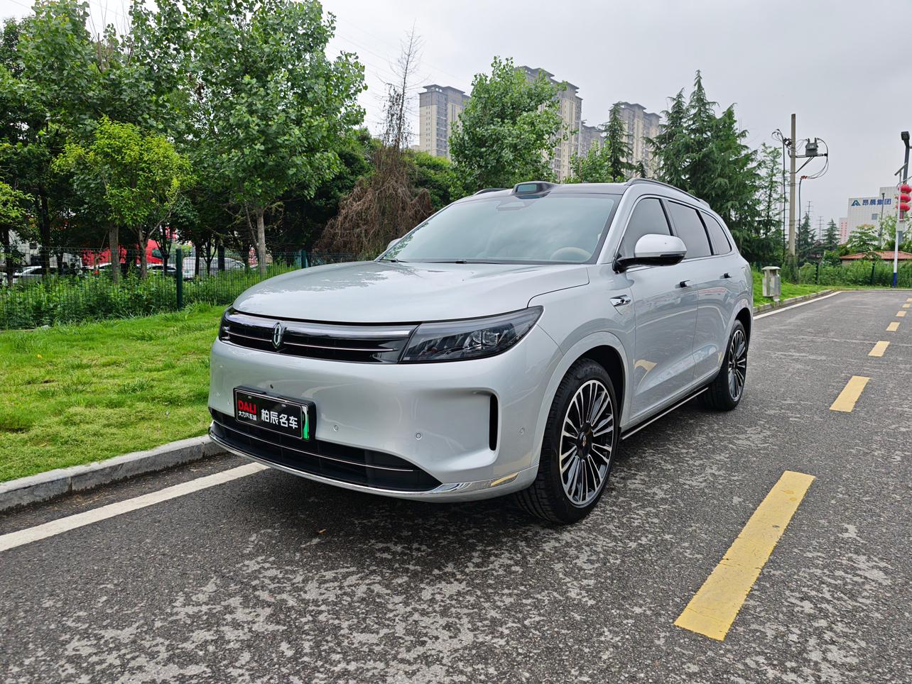 Aito M7 Smart Drive 5-Seat RWD 2024