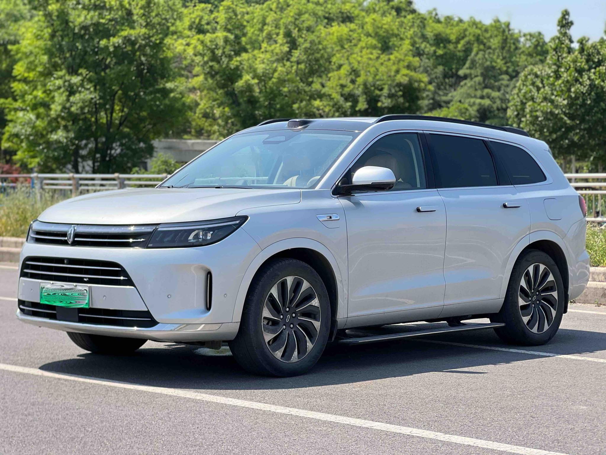 Aito M7 Max 6-Seat AWD Intelligent Drive 2023