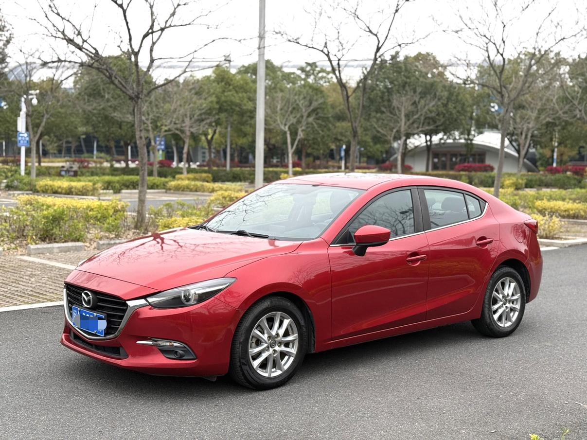 Mazda 3 Axela Cloud Control Sedan 1.5L Auto Luxury CN5 2019