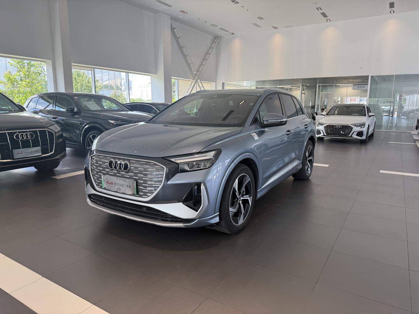 Audi Q4-E-Tron 40 e-tron Realm (7B96) 2024