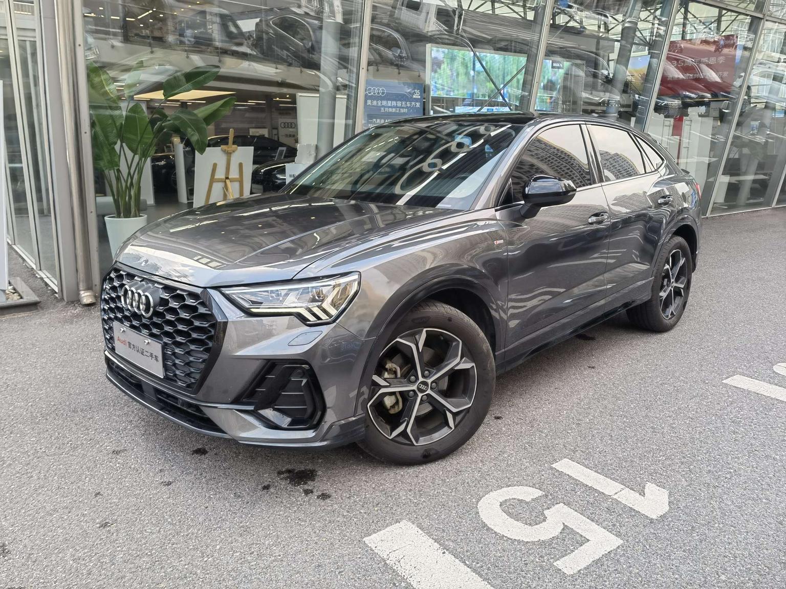 Audi Q3 45 TFSI Quattro Fashion 2022