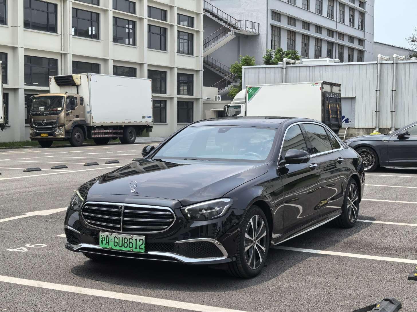 Mercedes Class-E e Sedan (2L) 2022