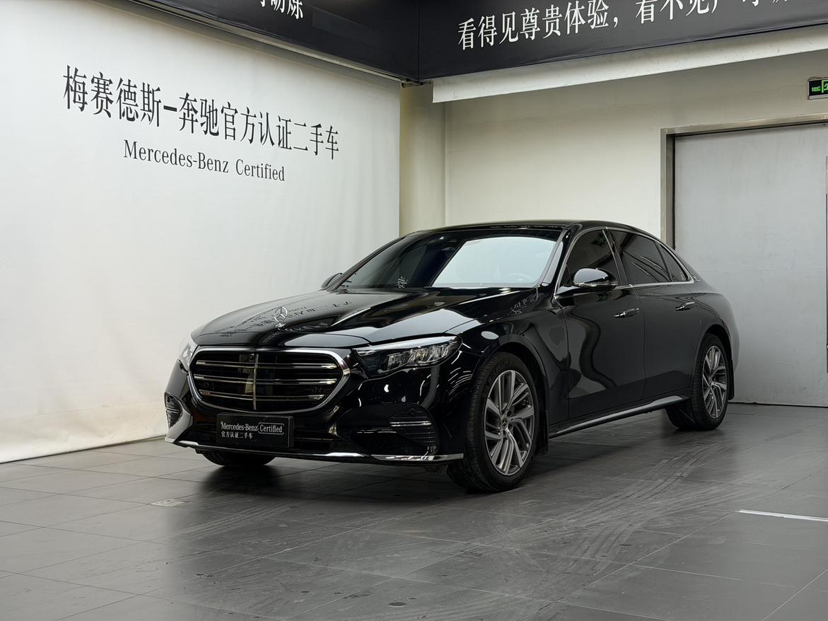 Mercedes Class-E E 300 L Fashion Sedan (2L) 2024