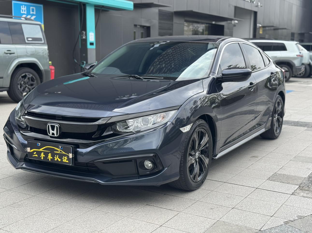 Honda Civic 220 Turbo CVT Flame V (1.5L) 2019