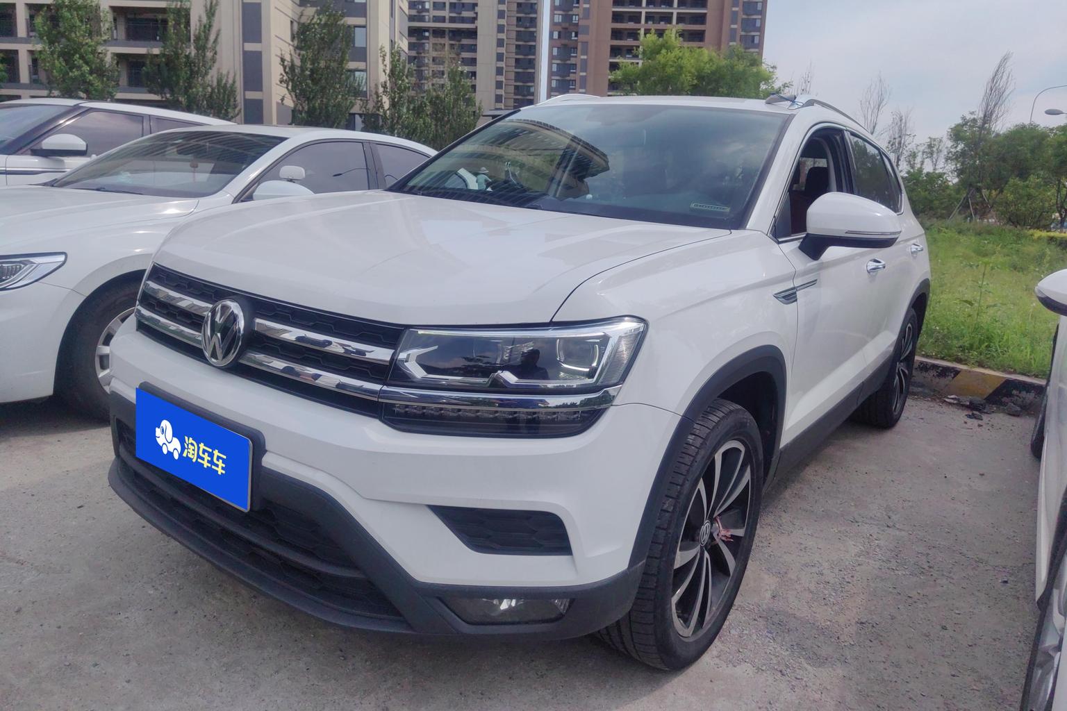 Volkswagen Tharu 280TSI Luxury 2WD (1.4L) 2020