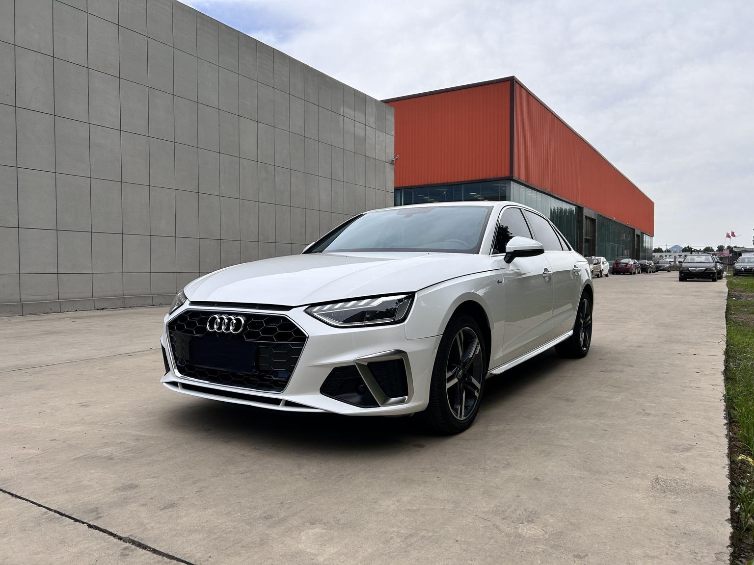 Audi A4L 40 TFSI Quattro Luxury Elegant 2021