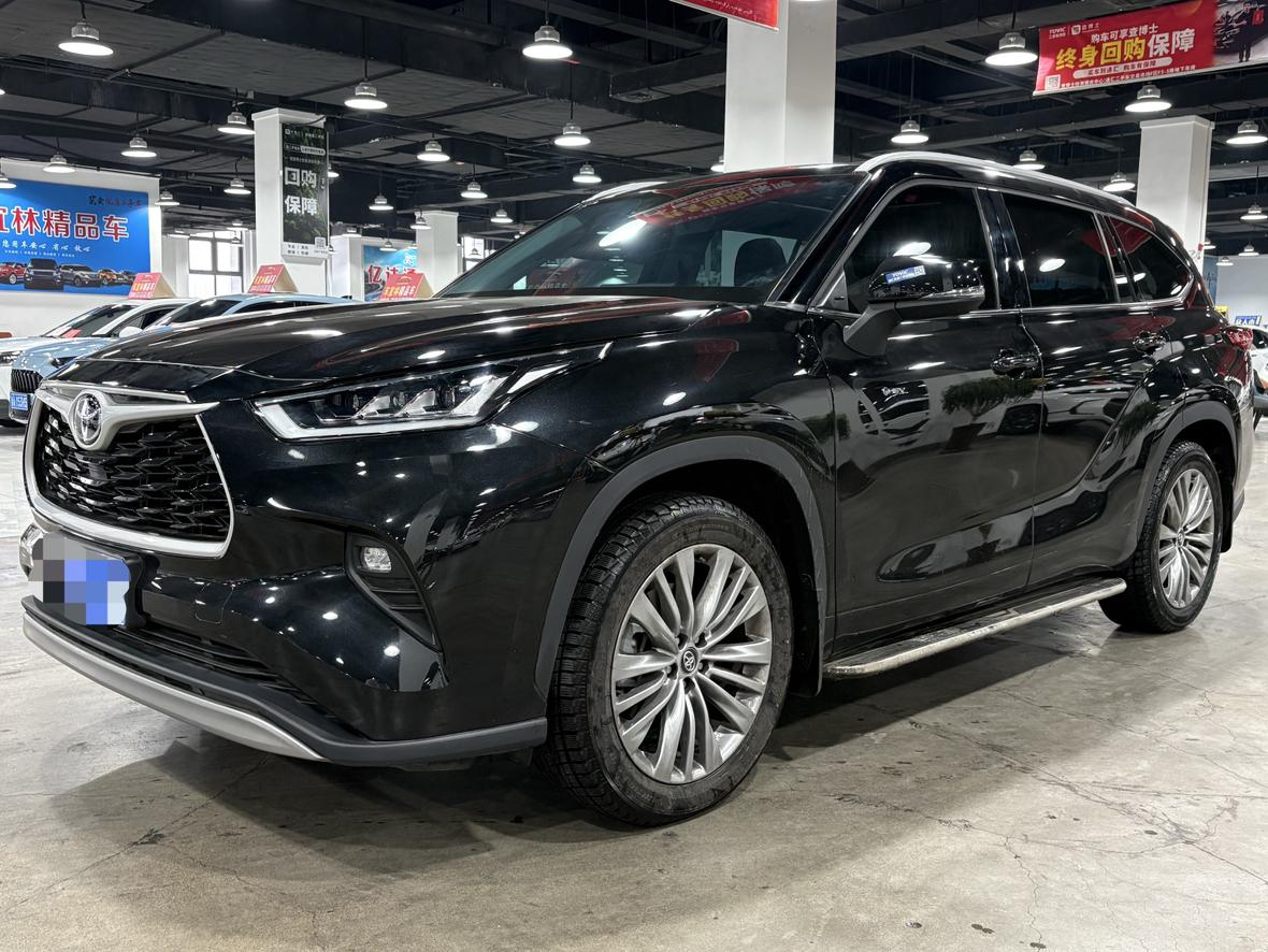 Toyota Highlander Hybrid 4WD Luxury 2025