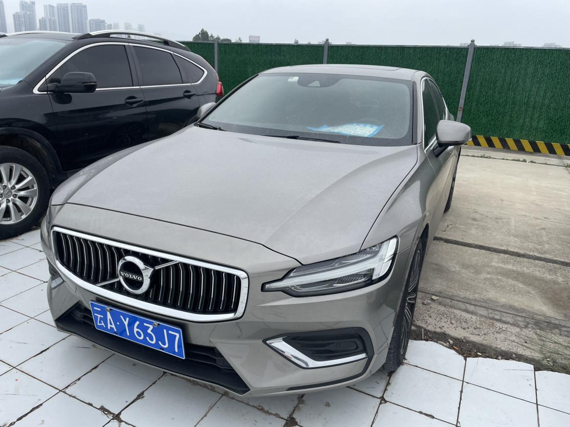 Volvo S60 T4 Intelligent Plus Sport 2021