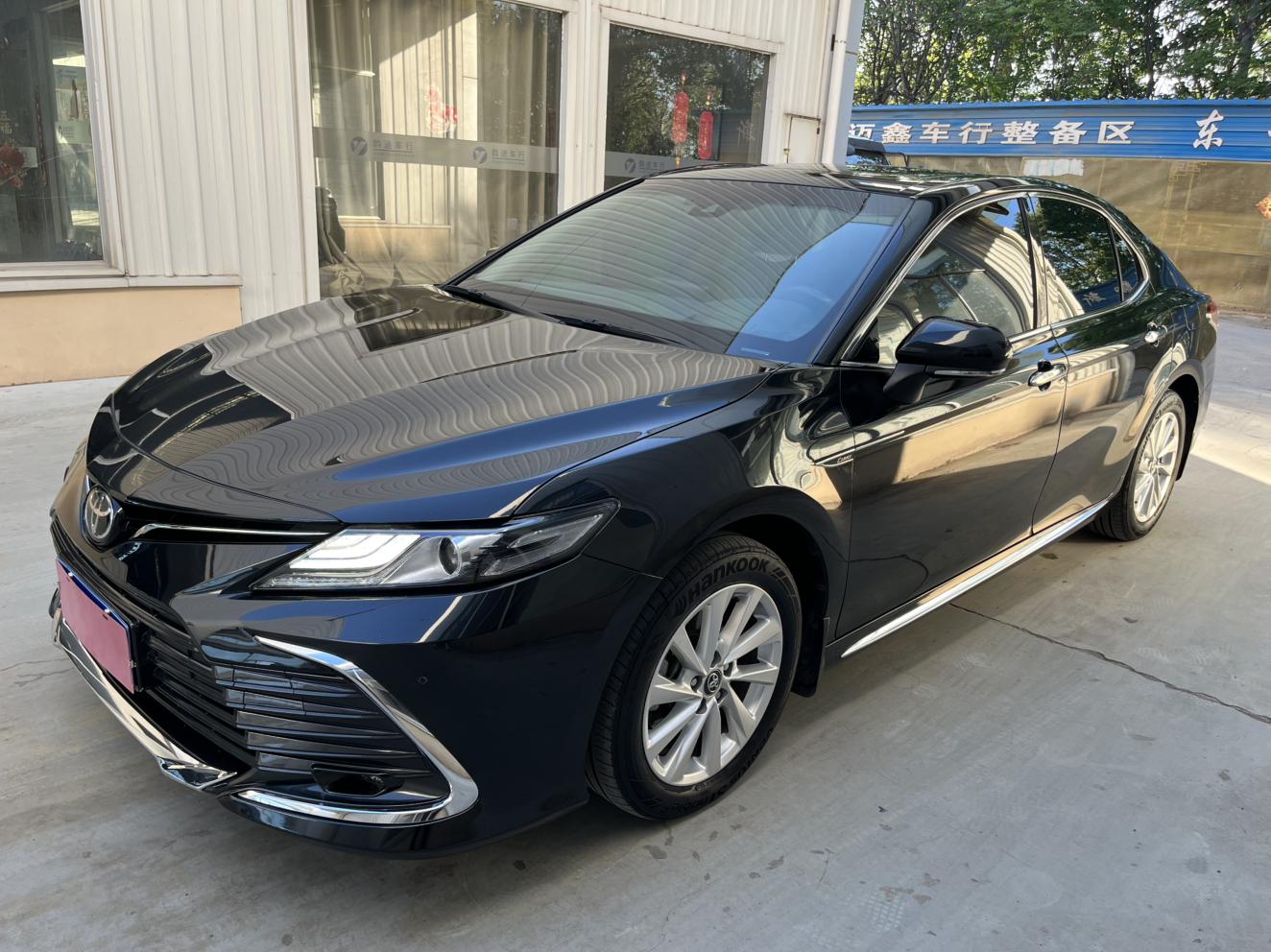 Toyota Camry 2.0GVP Leading (2L) 2023