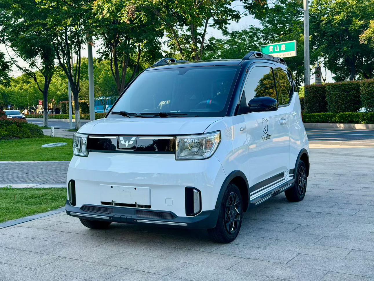 Wuling Miniev GAMEBOY Play Edition 300km LFP 2023