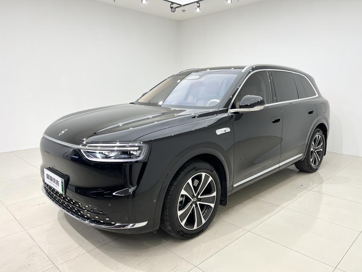 Aito M7 EREV Pro+ 5-Seat AWD 2025