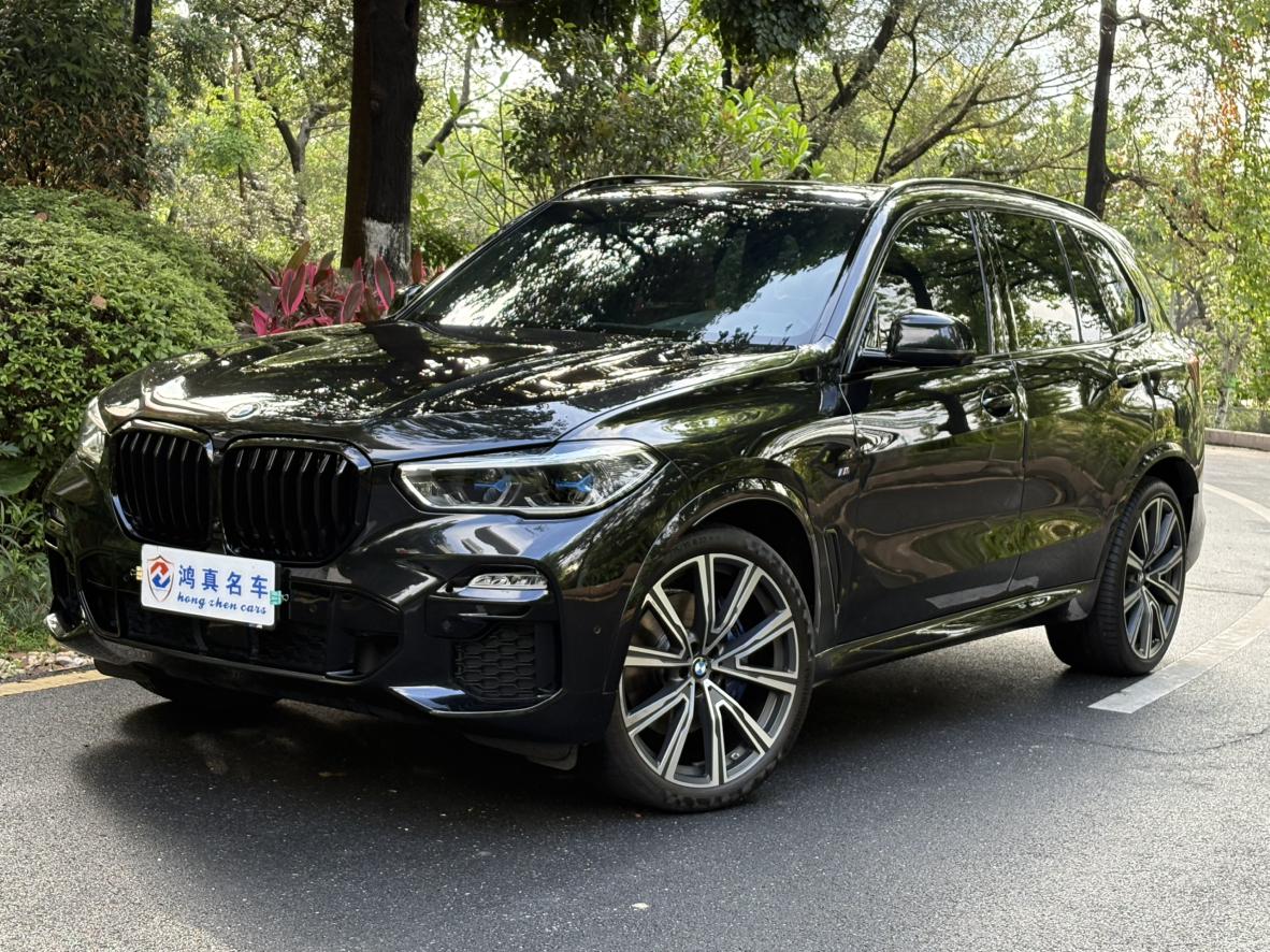 BMW X5 xDrive40i M Sport Package Premium 2022