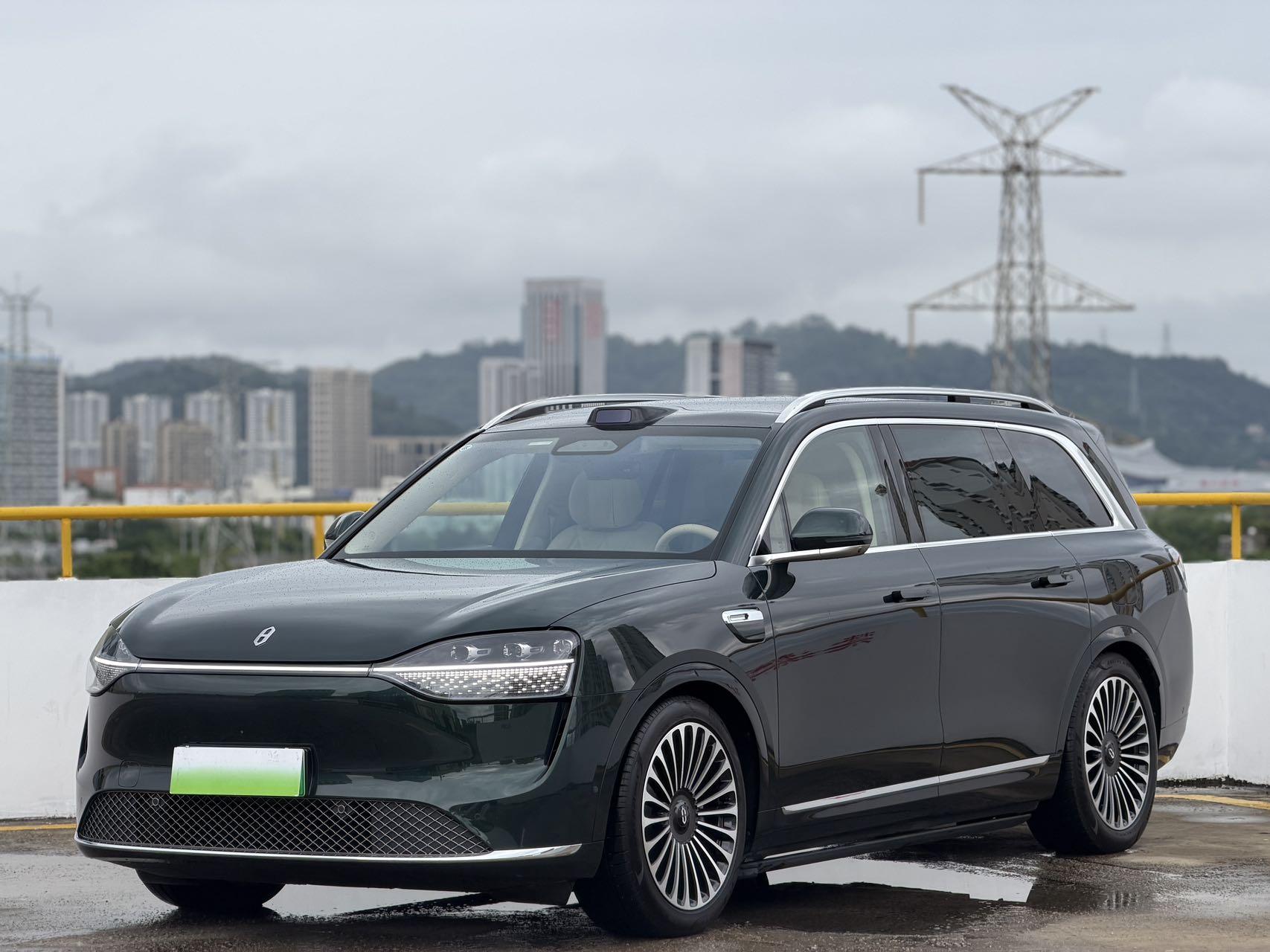 Aito M9 EV Ultra 6-Seater (192-line Lidar) 2025