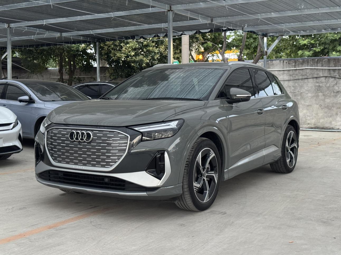 Audi Q4-E-Tron 40 e-tron Realm 2024