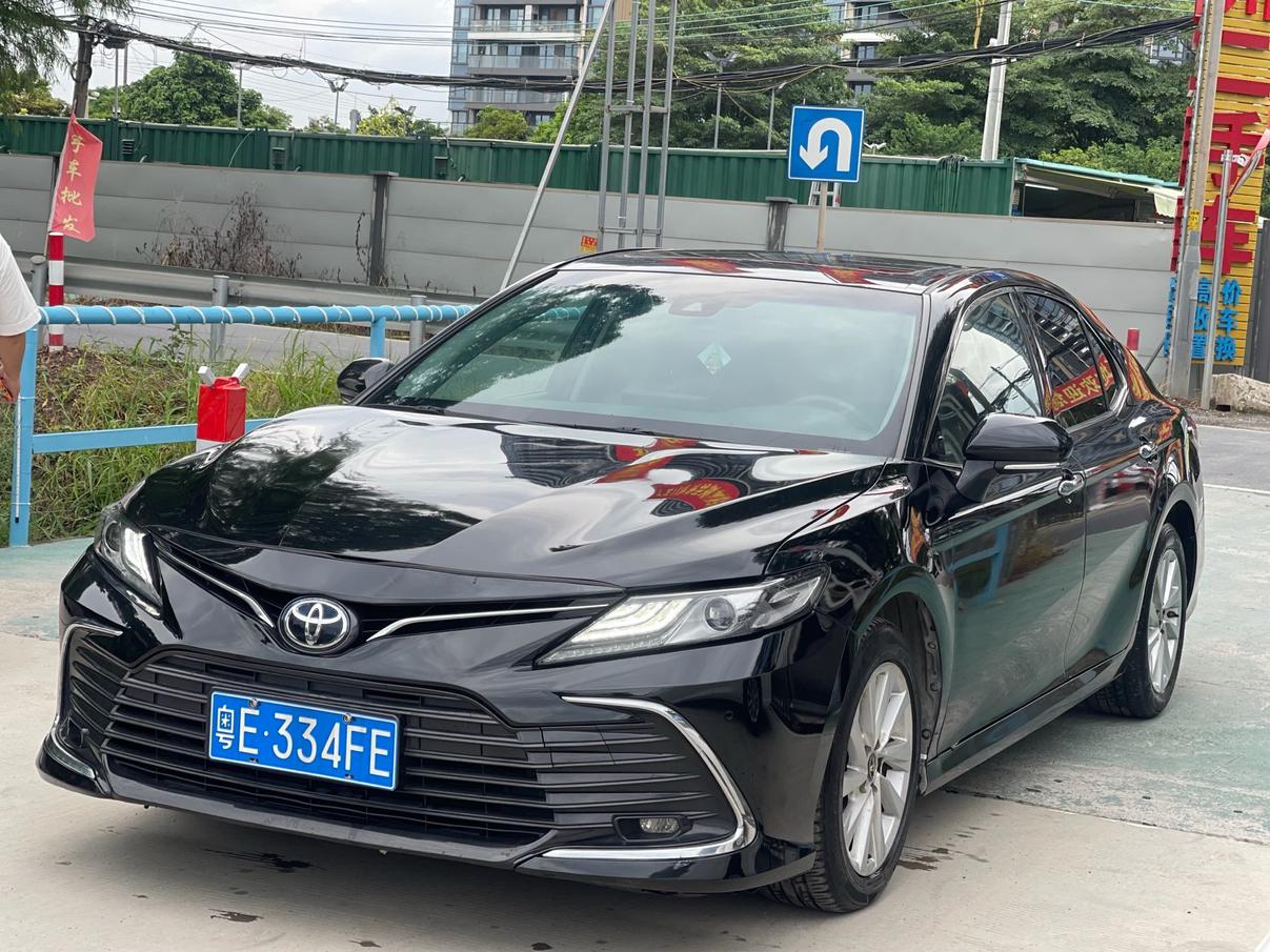 Toyota Camry 2.0GVP Leading (2L) 2022