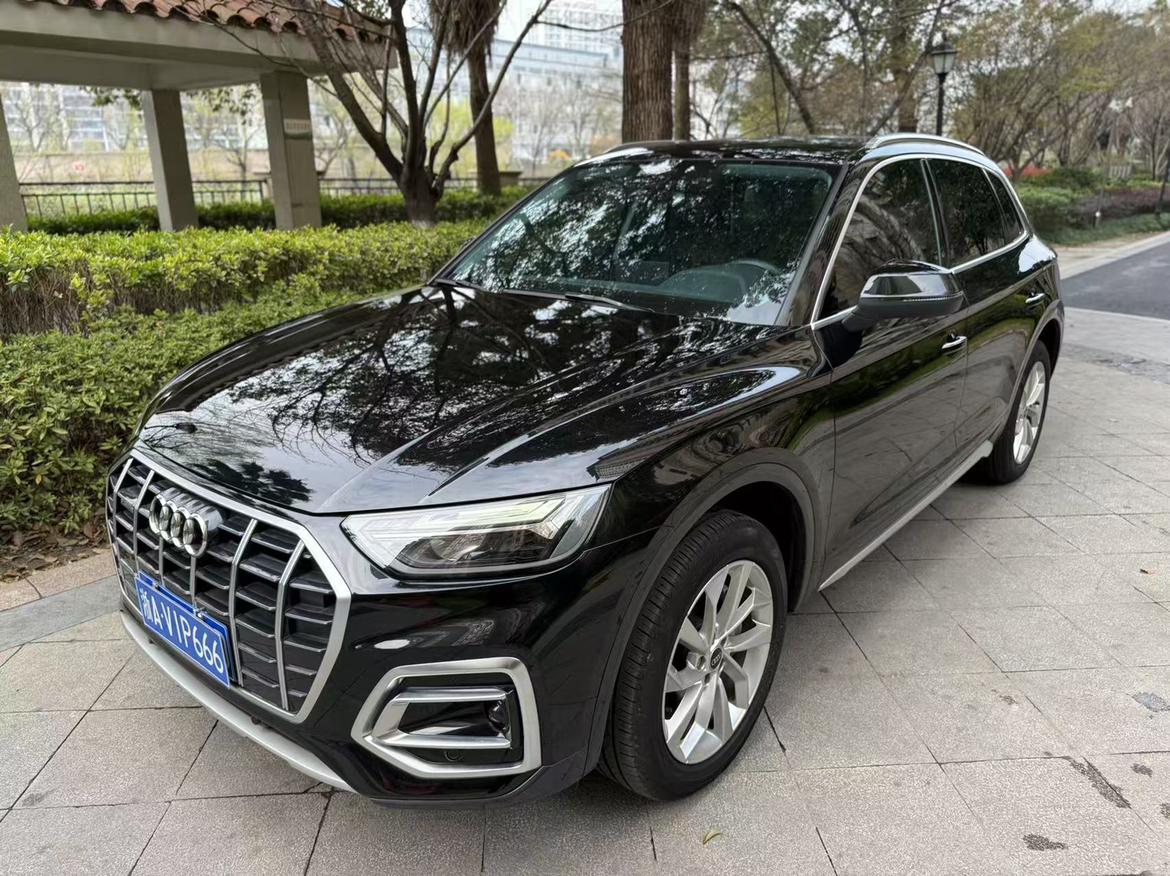 Audi Q5L 40TFSI Luxury Elegant 2024