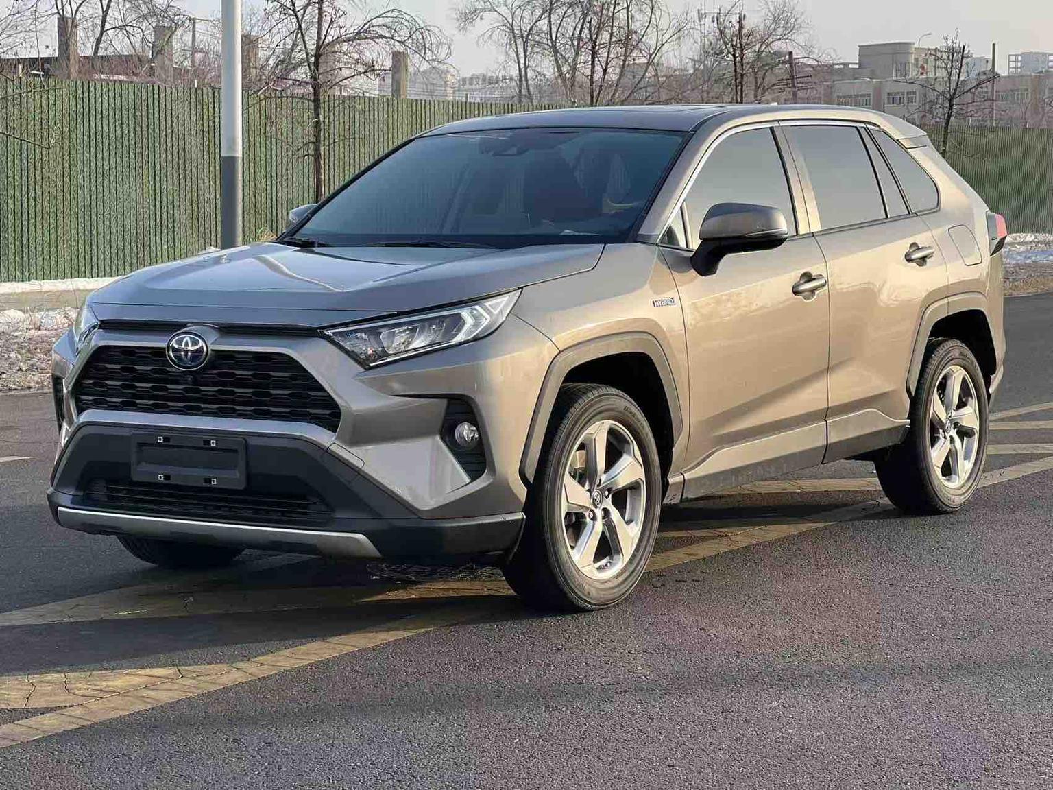 Toyota RAV4 2.5L CVT 2WD Elite 2022