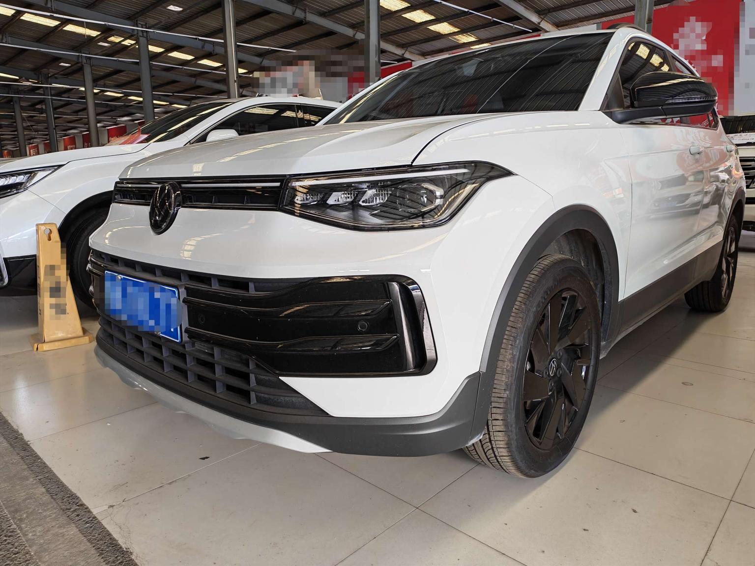 Volkswagen Tharu 300TSI Aspiration 2025