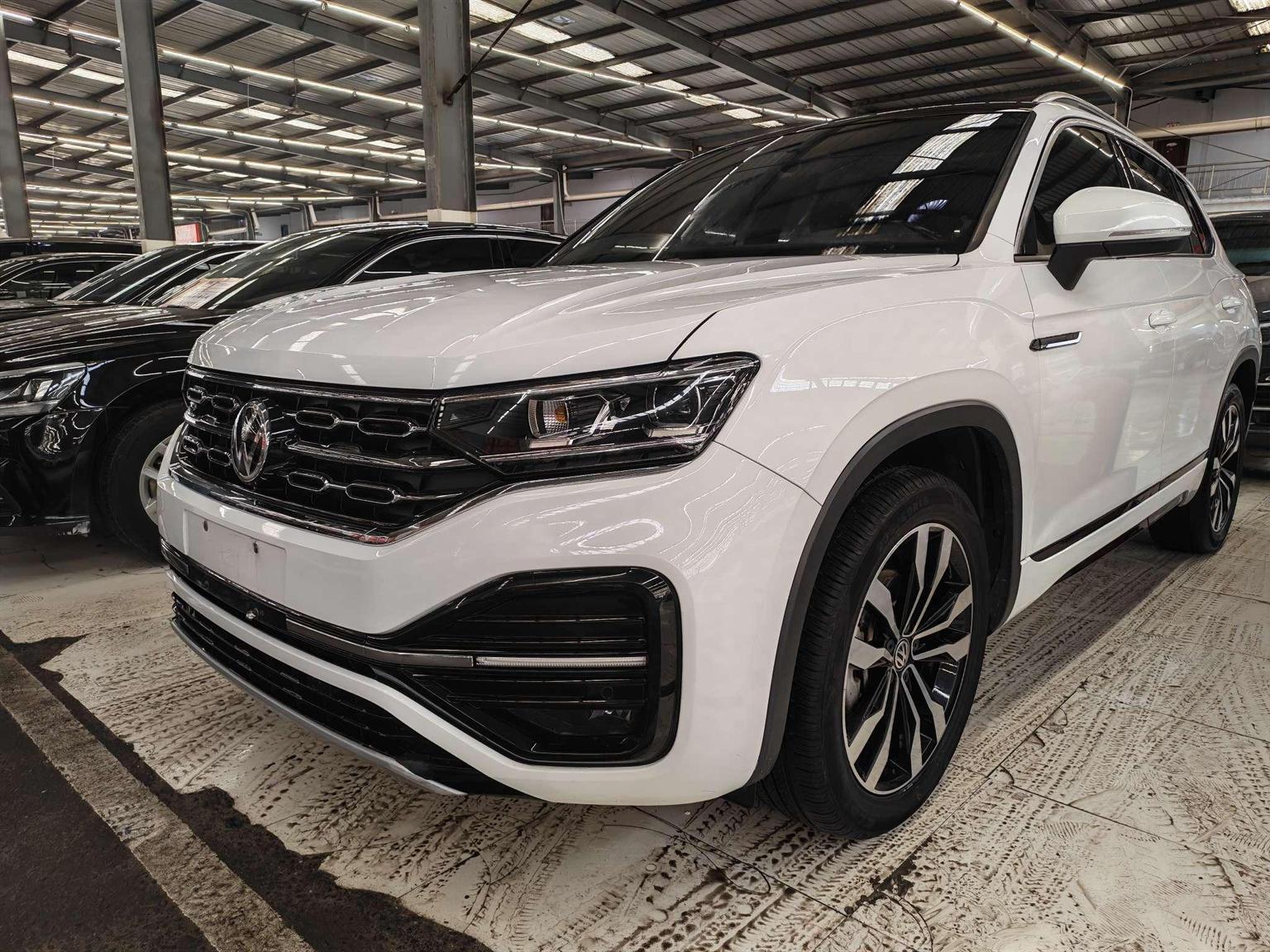Volkswagen Tayron R-Line Connect AWD (2L) 2021