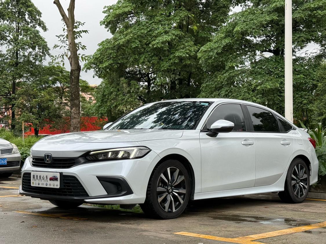 Honda Civic e:HEV Pioneer Edition 2023