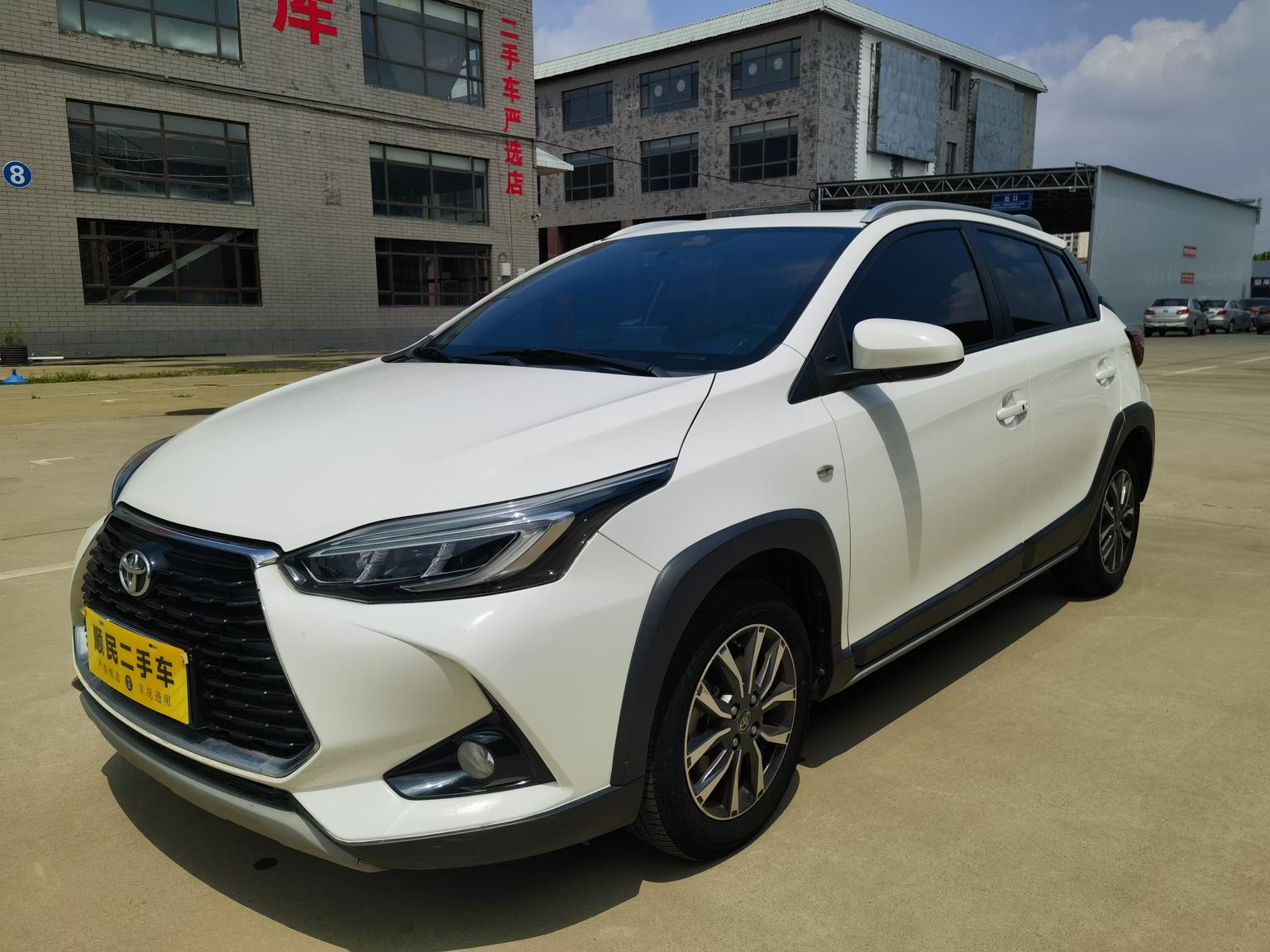 Toyota Yaris-L Premium CVT (1.5L) 2021