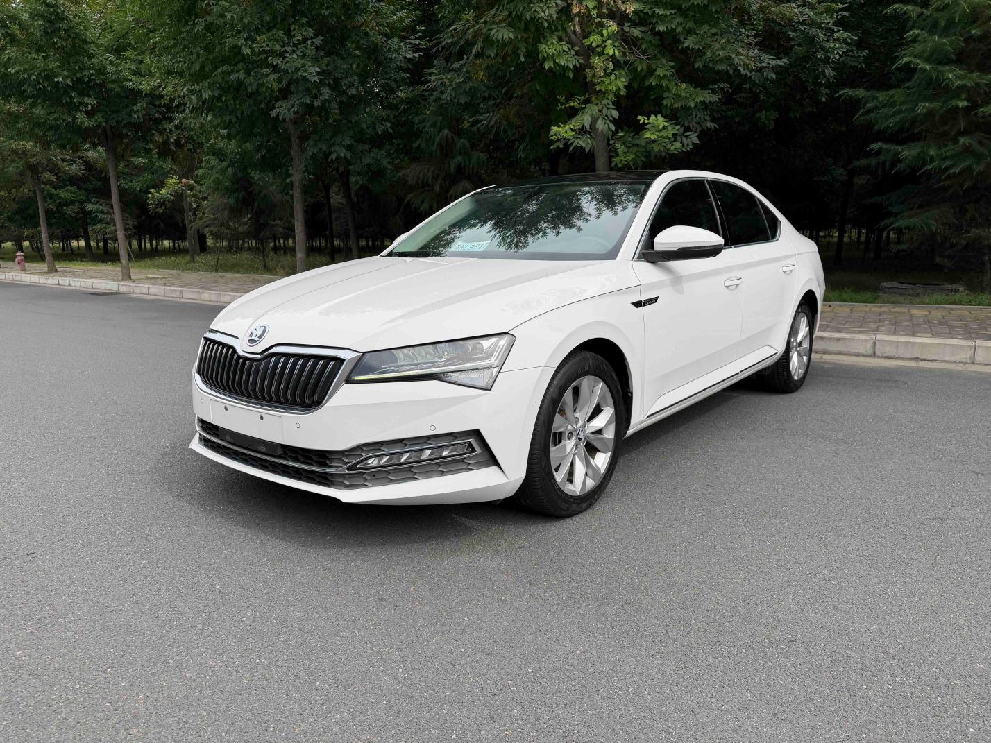 Skoda Superb 330 TSI DSG Comfort (2L) 2020