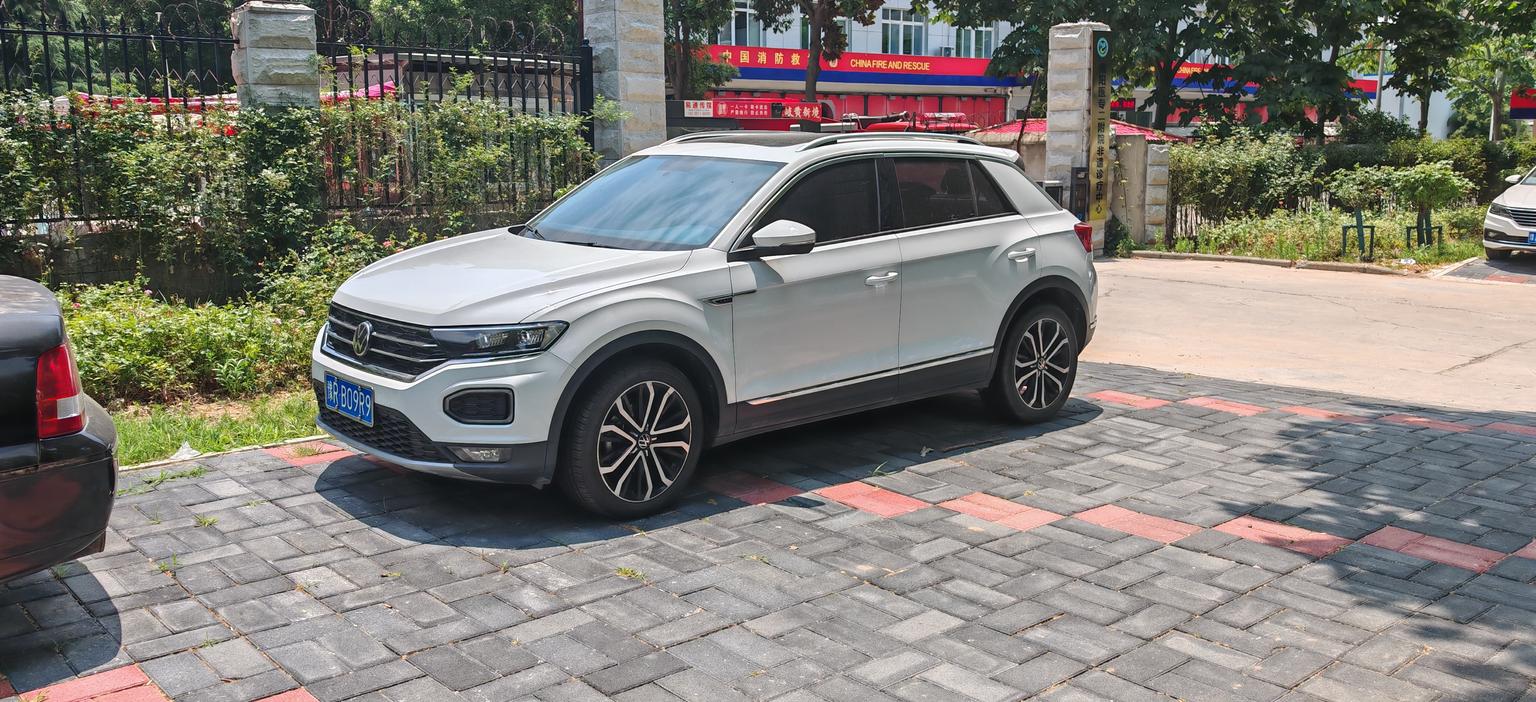Volkswagen T-ROC 280TSI DSG 2WD Comfort Connect Edition 2022