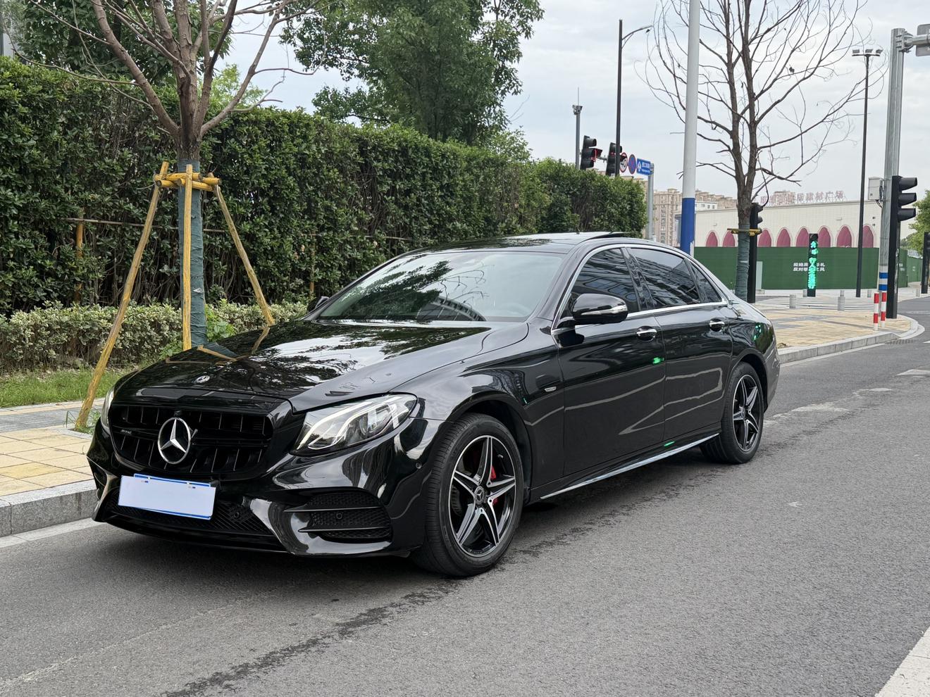Mercedes Class-E Sport Special Edition 2020