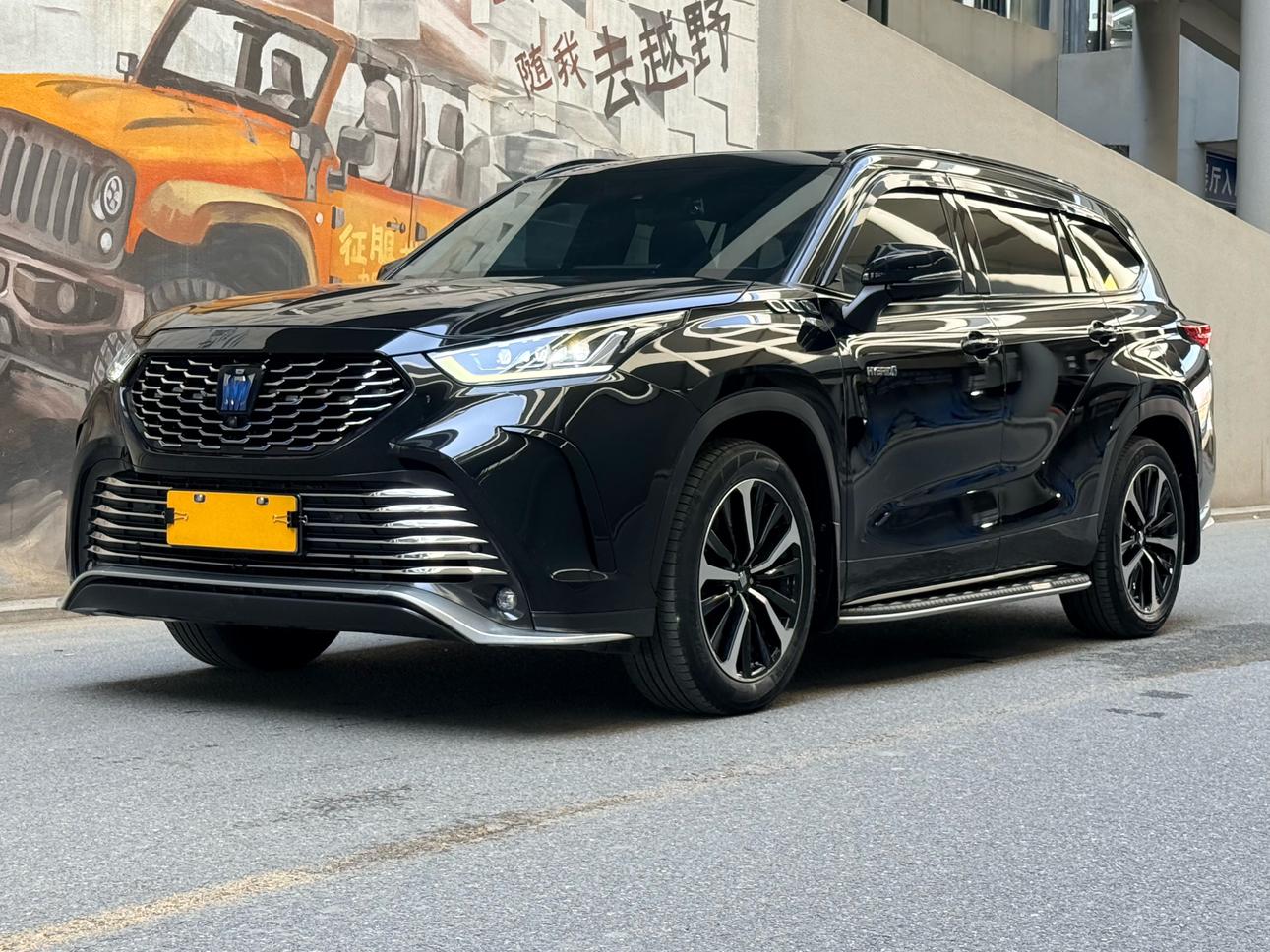 Toyota Crown-Kluger 2.5L HEV AWD Premium (2.5L) 2022