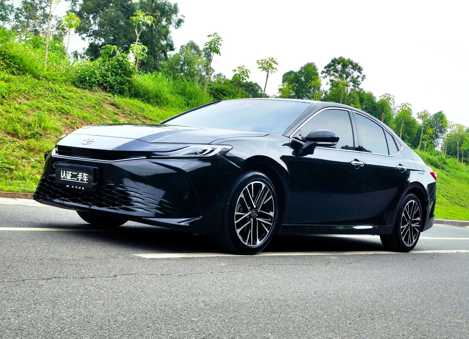 Toyota Camry 2.0HG Premium 2024